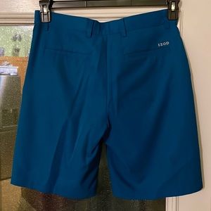 Men’s IZOD golf shorts